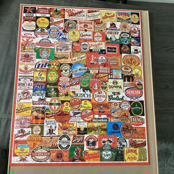 1000pc Puzzle - Picture 3 of 3